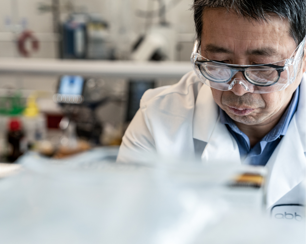年长的科学家重点